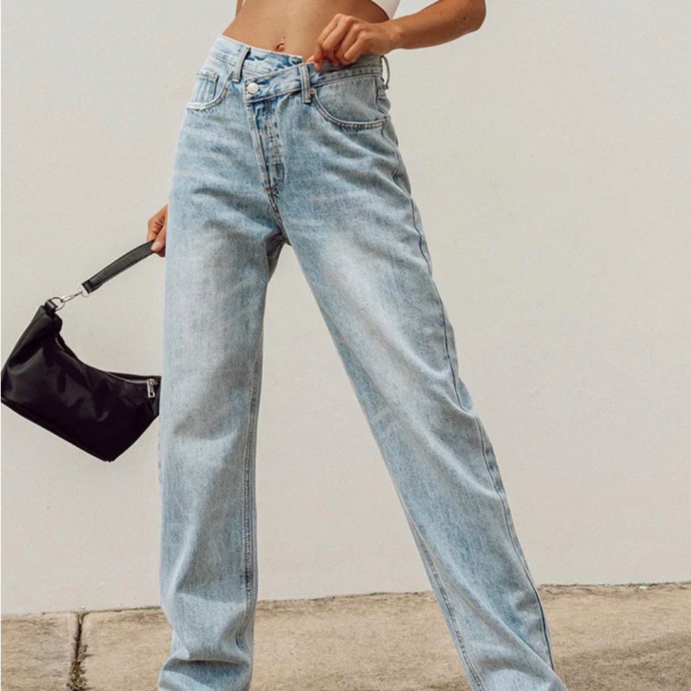 Assymetrical Princess polly jeans